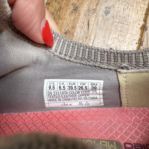 Skechers Empress Happy Fleet Womens Size 9.5 Tan Slip-On Shoes Sneakers 23116 - Picture 6 of 6